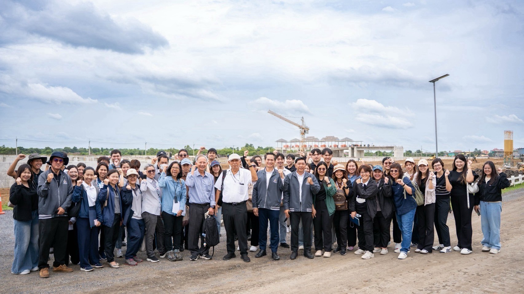 ภาพบรรยากาศการศึกษาดูงาน โครงการคลองระบายน้ำหลากบางบาล–บางไทร จ.พระนครศรีอยุธยา